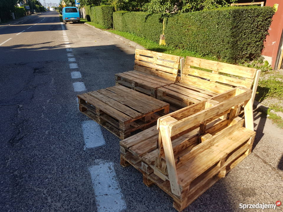 Meble z palet Ławki i stół