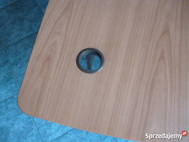 Biurko gabinetowe z maskownicą MARO Meble Poznań