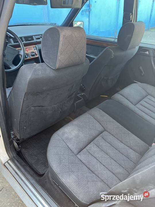 Wnętrze fotele deska rozdzielcza boczki Mercedes Prudnik