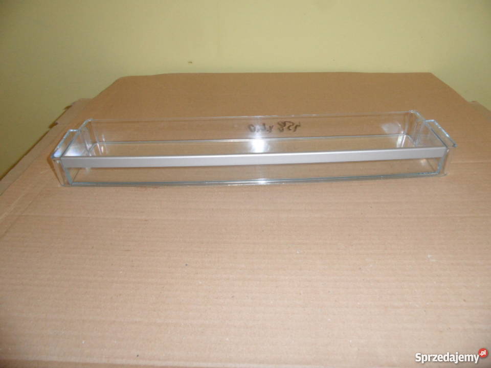 polka balkonik lodowki bosch plytki