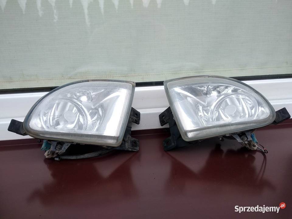 Nissan Primera P11 LIFT FL halogeny lampy osobowe Sieradz