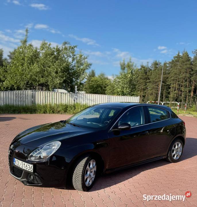 SprzedamAuto do lekkich poprawek lakierniczych 1956cm3 Giulietta