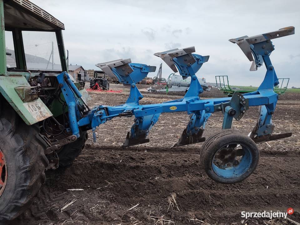 lekki pług 3x35 obrotowy 3 skibowy 2 węże obrót Łęczyca