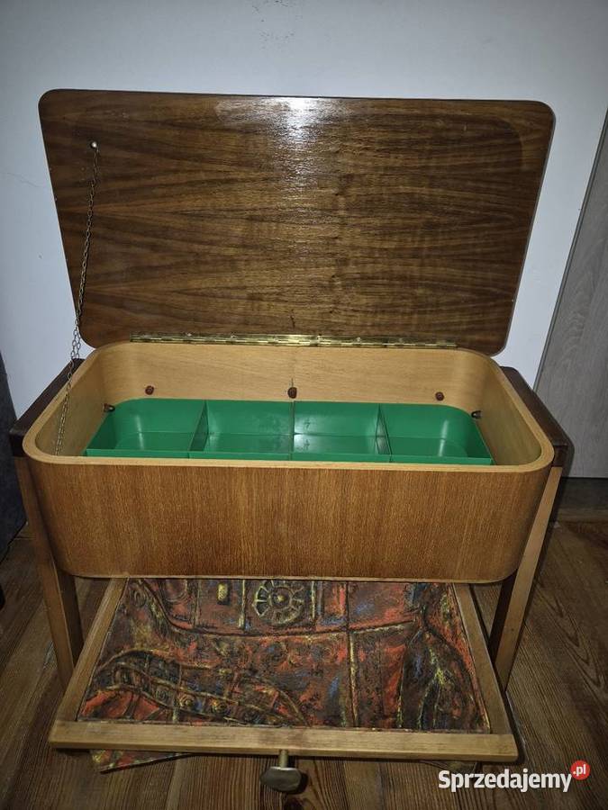 Vintage mobilna szafka niciak 1960 lubelskie Charlejów sprzedam