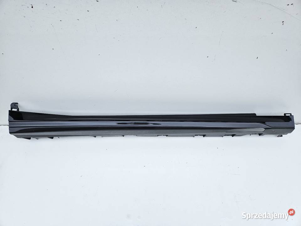 BMW X6 G06 MPAKIET LISTWA PROGOWA PRAWA PRÓG Międzychód sprzedam