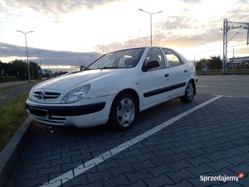 Citroen Xsara 14 Benzyna 2002 na chodzi benzyna