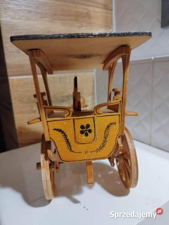 Miniatura wozu ciągniętego wołu Inowrocław