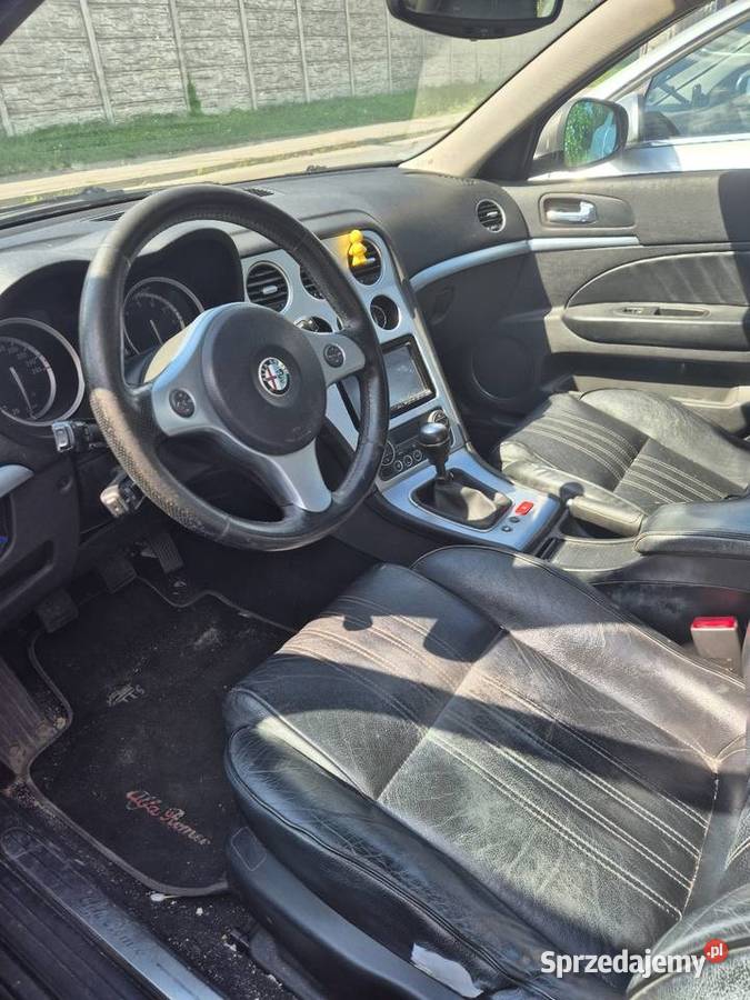 Alfa Romeo 159 22 B 185 2007r uszkodzona Rok produkcji 2007 podkarpackie