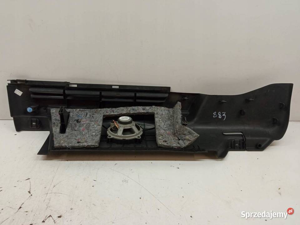 TAPICERKA BOCZEK MOCOWANIE PÓŁKI TYŁ LEWE PRAWE Rok produkcji 2010