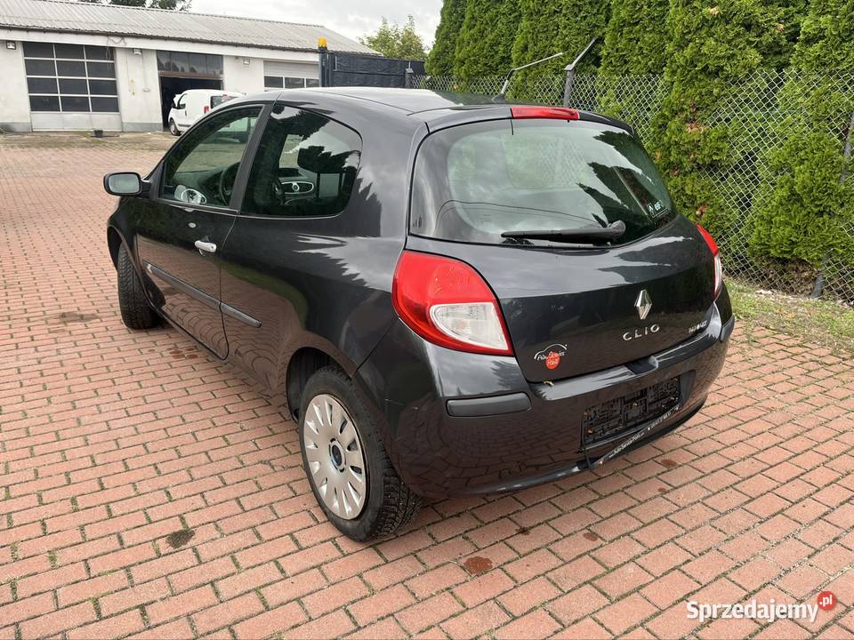 Renault clio 16 16v klima Rok produkcji 2005