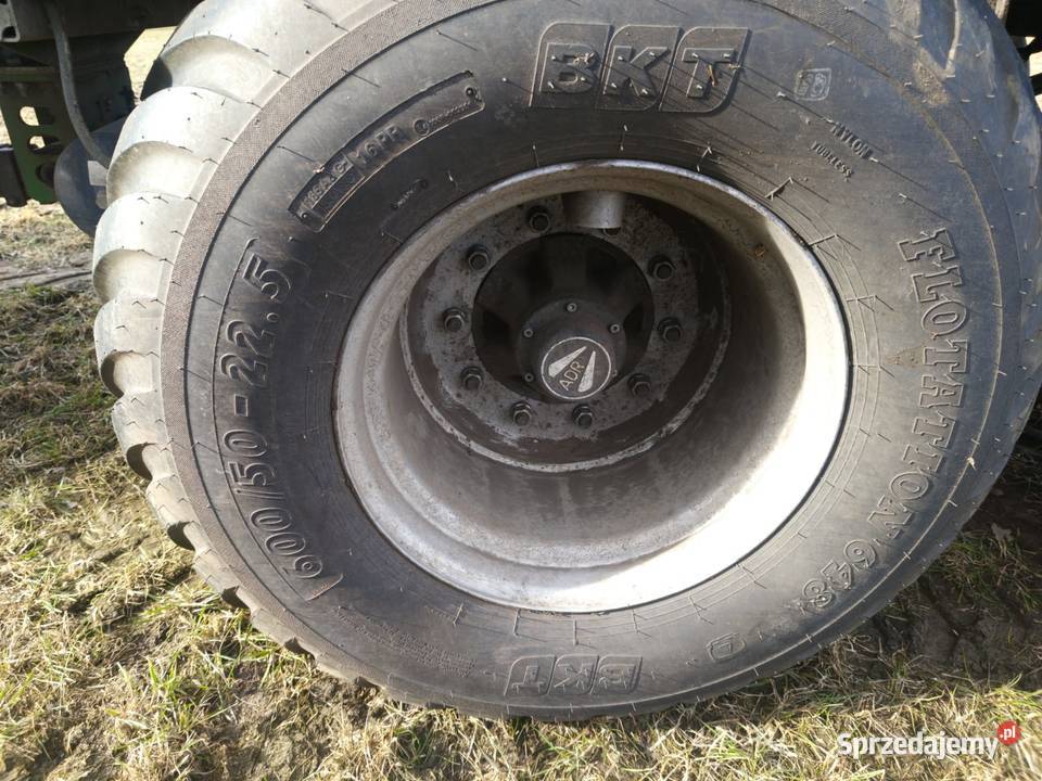 Wóz asenizacyjny 16 Marco polo