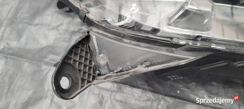 RENAULT CAPTUR 13 LAMPA PRAWY PRZÓD REFLEKTOR Oświetlenie Ruda Śląska