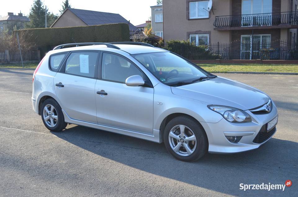 Hyundai i30 CW 2012 1400cm3 Krosno