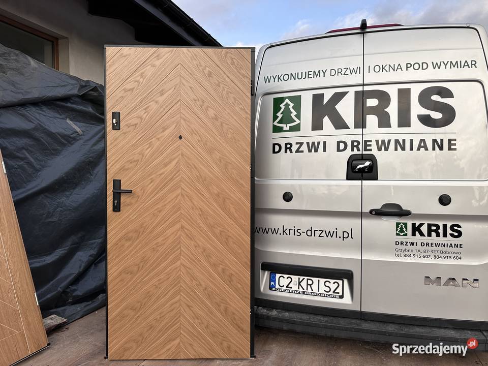 DRZWI KLATKOWE DOSTĘPNE RĘKI WRĘG ANTYWŁAMANIOWY Brzeg