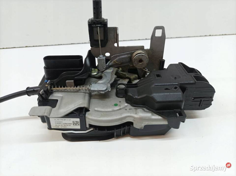 ZAMEK DRZWI PRAWY PRZÓD EU 31349891 Volvo V60 II osobowe Karoseria