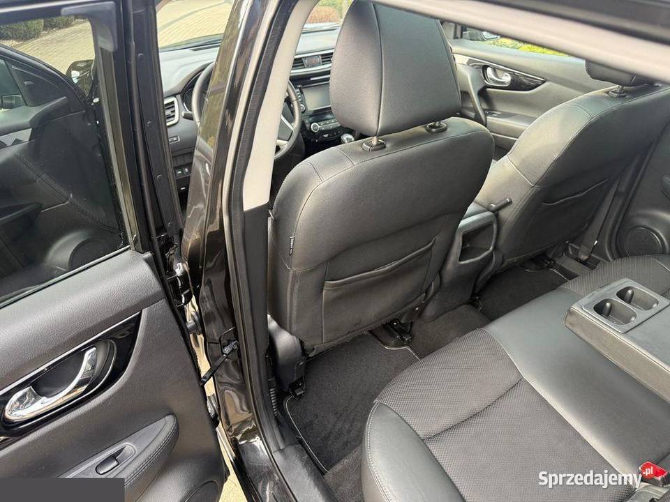 Nissan Qashqai 12 DIGT Tekna Xtronic 115 2016r Samochody osobowe