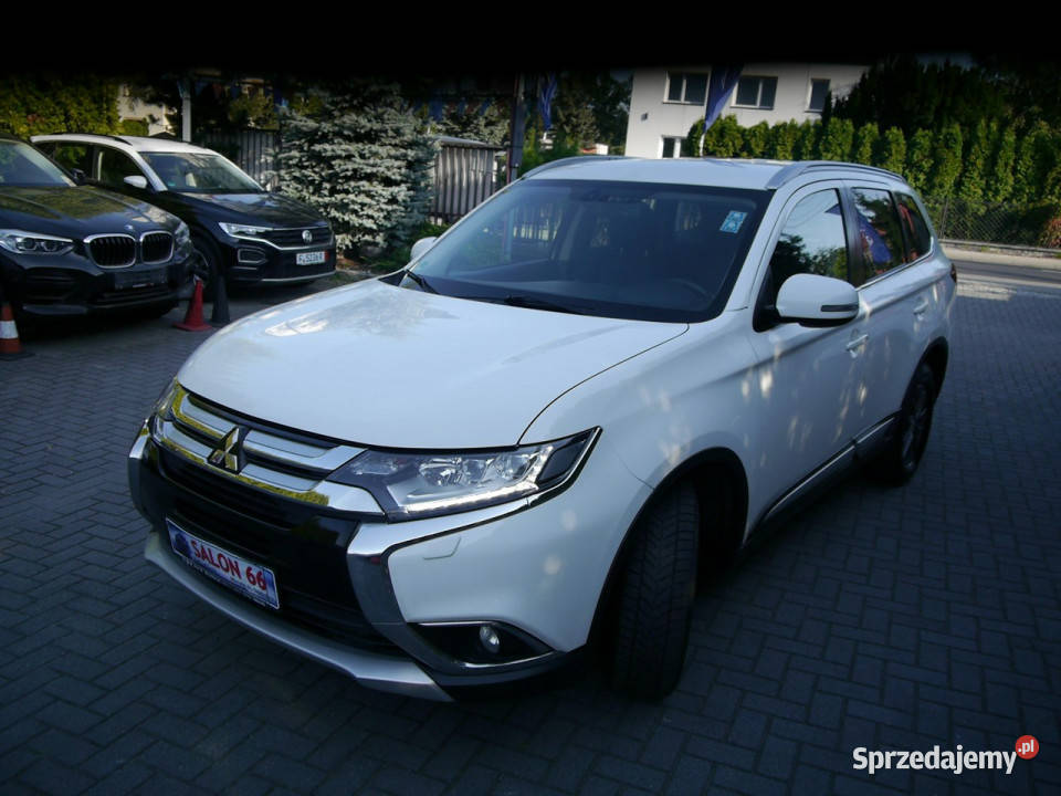 Mitsubishi Outlander Navi Kamera Skóra Stan b