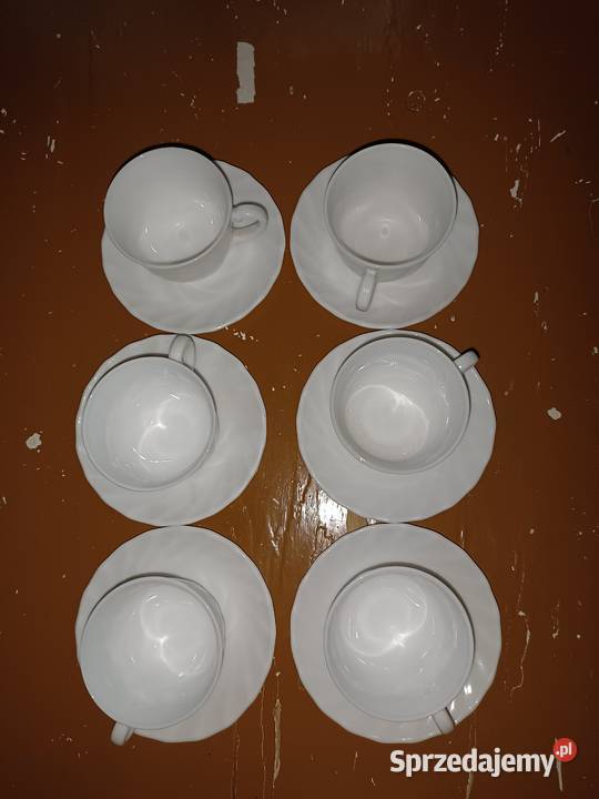 Filiżanki i spodki do kawy i ciastko wykonane ze Porcelana i szkło Tychy