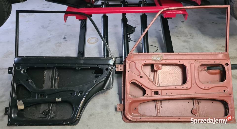 Nowe drzwi 125p Polski Fiat 125p klasyk Mszana