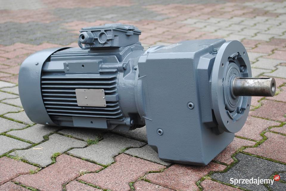 Motoreduktor kołnierzowy 55kw 42obrmin Firmy