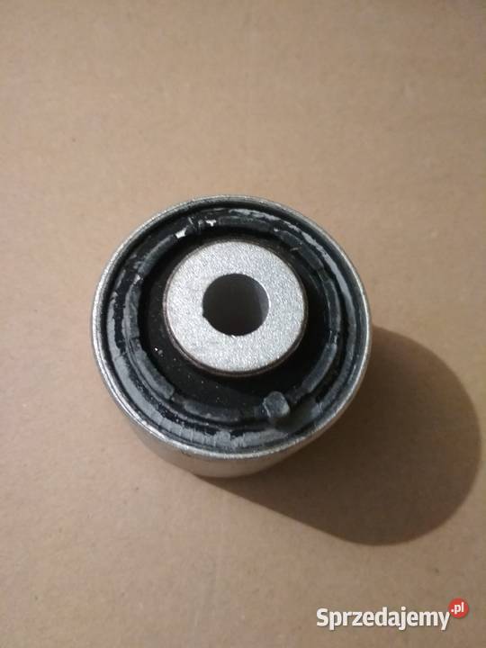 Tuleja silentblock wahacza Audi A8 D4 4H0407182B osobowe