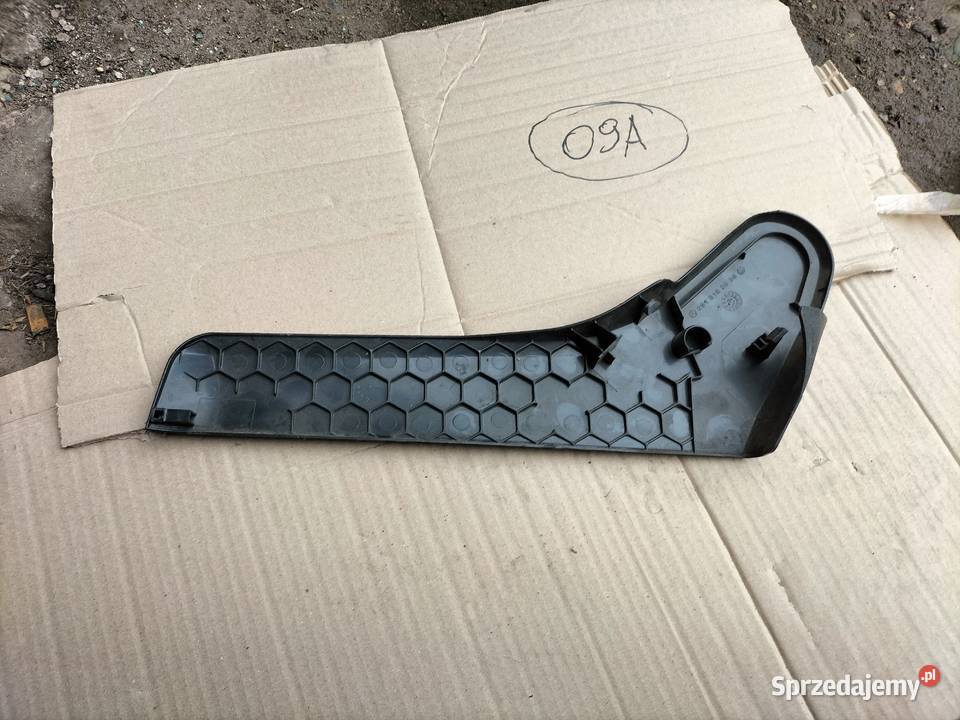 MERCEDES 190 W201 2019182830 OSŁONA PLASTIK