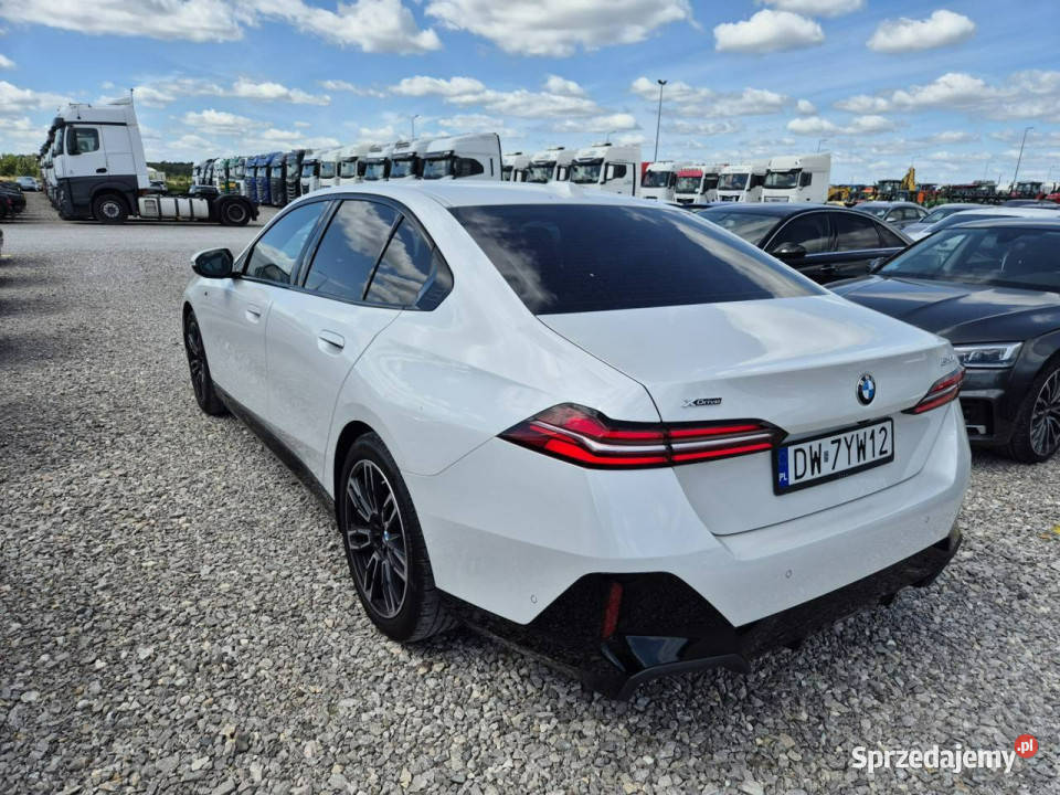 BMW 520 G30G31 20172023 Rok produkcji 2023 Komorniki