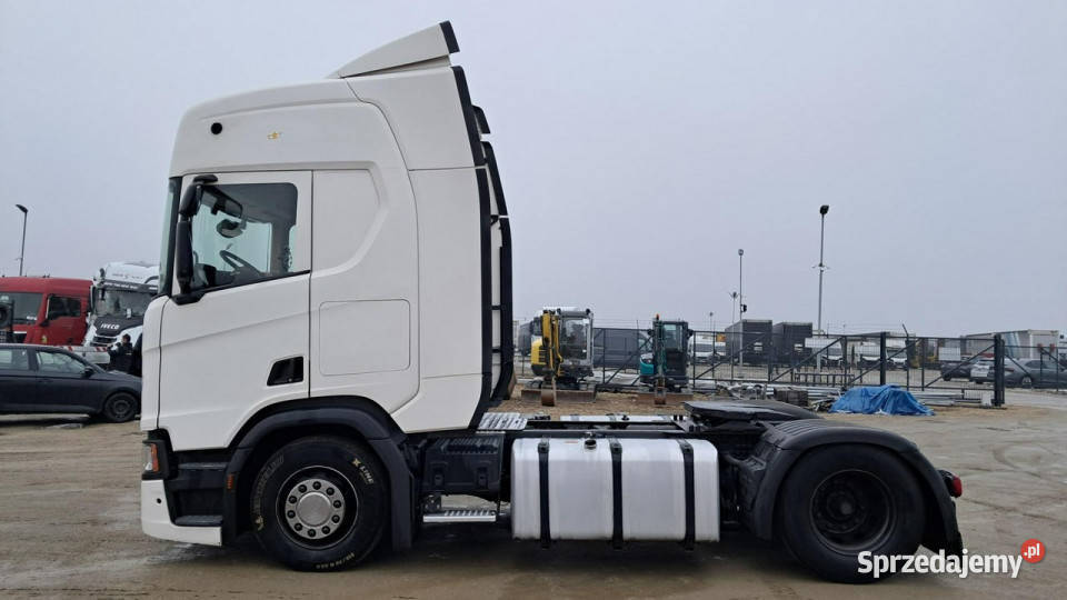 Scania R450 Samochody ciężarowe Komorniki