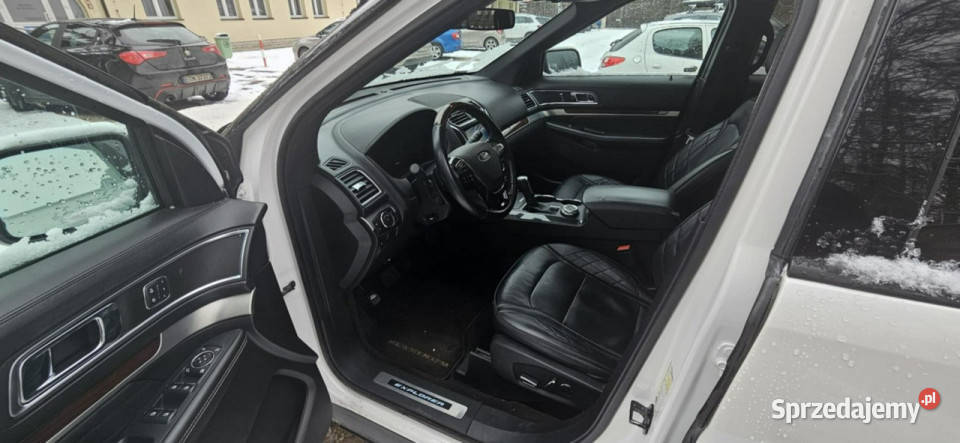 Ford Explorer 4x4 PLATINIUM 7 osobowy IV centralny zamek Siedlce sprzedam