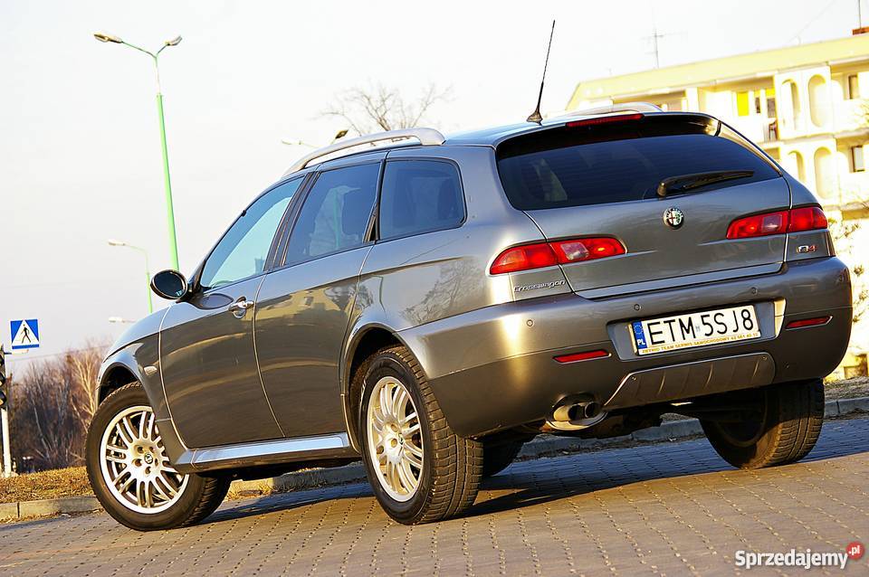 Alfa Romeo 156 Crosswagon Q4 4x4 150 Zadbana welurowa tapicerka Grotniki