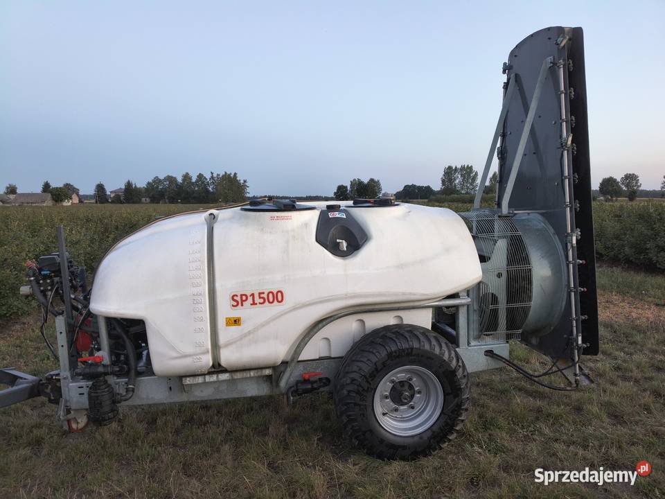 Opryskiwacz sadowniczy Agrola Argo Sp 1500l nieuszkodzony Sienno sprzedam