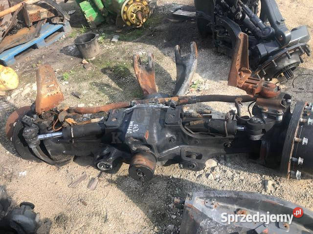 Holland T7 Zwolnica Zwrotnica Półoś Skrzynia Jastrzębniki