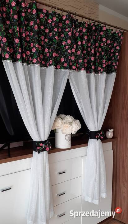 Firanki zasłonki dekoracyjne góralskie róże Wystrój okien