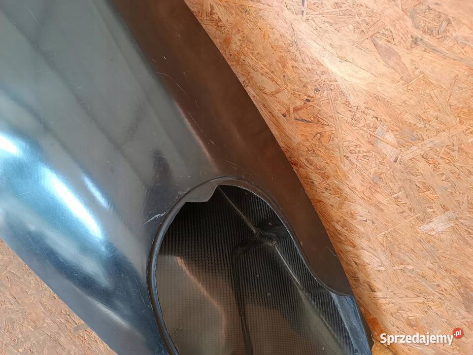 BŁOTNIK PRAWY PRZÓD WŁÓKNO WĘGLOWE PORSCHE Lampy przednie Nowy Tomyśl sprzedam
