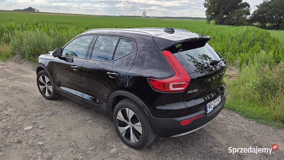 Volvo XC 40 B4 Krajowy 4x4 hak Motoryzacja śląskie Chudów