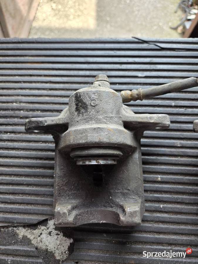 Tylne zaciski hamulcowe Subaru outback Łagów