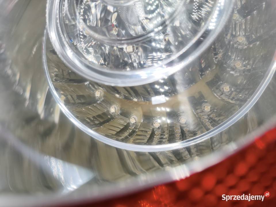 Lampa Prawy Tył Tylna Prawa VW Passat B6 Kombi Wyszków