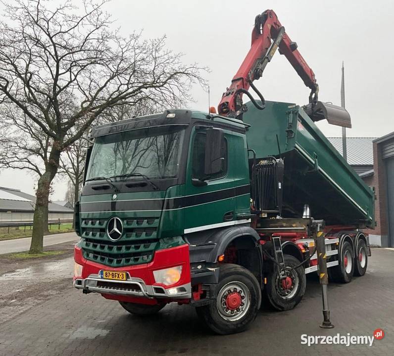 4 osiowa wywrotka 8x8 z dzwigiem Mercedes 6985km mazowieckie Warszawa
