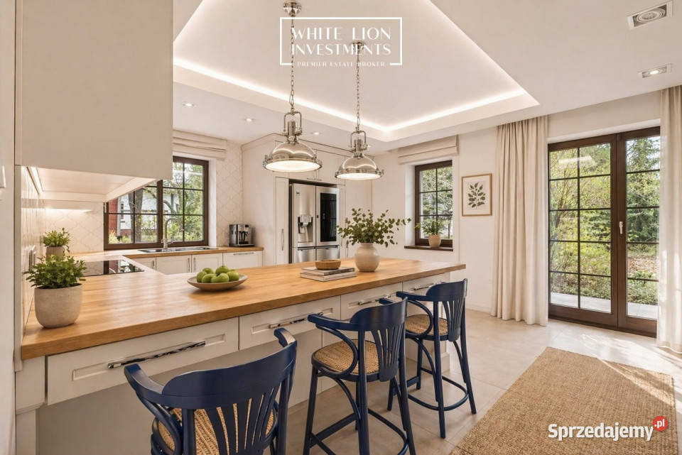 Dom wolnostojący 5477m2 Komorów Cypriana Kamila