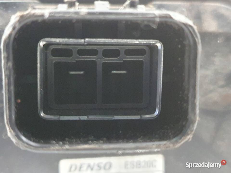 Toyota Corolla E21 SPRĘŻARKA KLIMATYZACJI Janów