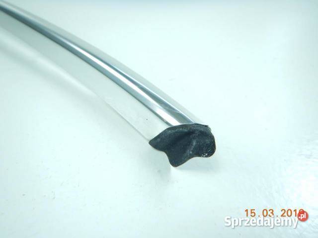 LISTWA KAROSERYJNA PRAWA CADILLAC BLS 0610
