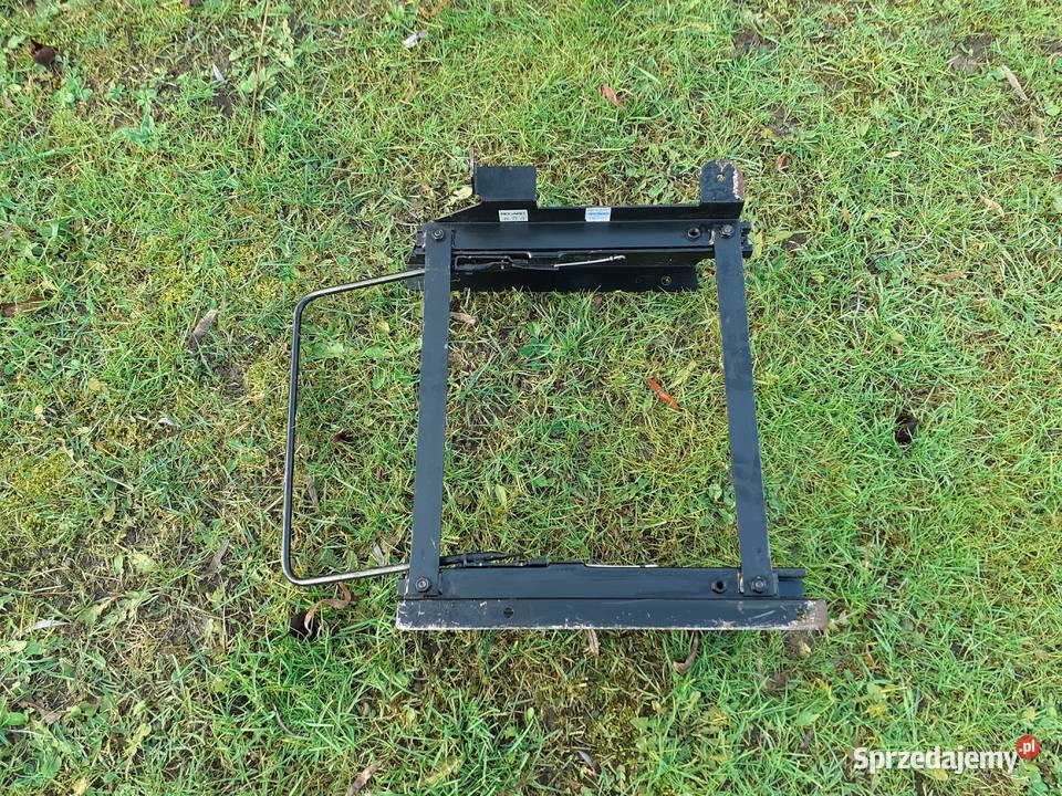 Peugeot Partner Citroen Berlingo konsola Recaro Sobótka