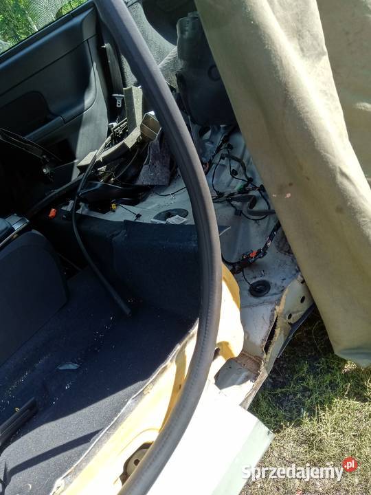 USZCZELKA KAROSERYJNA DRZWI LEWY PRZÓD VOLVO C30 Zduńska Wola