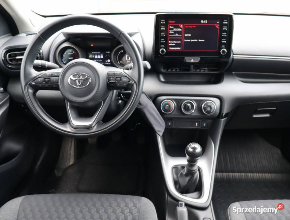 Toyota Yaris 15 VVTi światła do jazdy dziennej Piaseczno