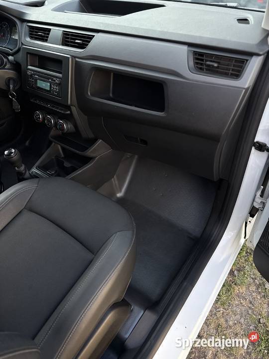 Renault Express 2024 Okazyjna niski przebieg 70000km