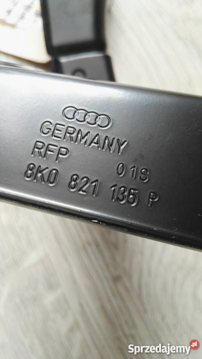 AUDI A4 MOCOWANIE BŁOTNIKA LEWE osobowe