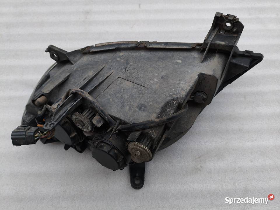Lampa Prawy Przód Przednia Prawa Mazda 2 DY Lift