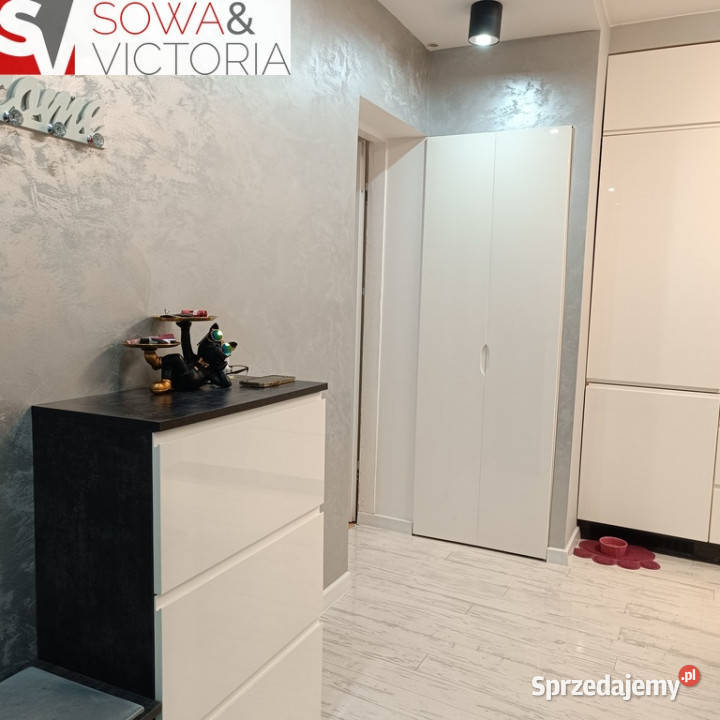 Śliczne mieszkanie na obrzeżach Śródmieścia kamienica dolnośląskie Wałbrzych