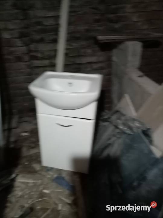 Szafka z umywalką do łazienki stojąca Zagórz