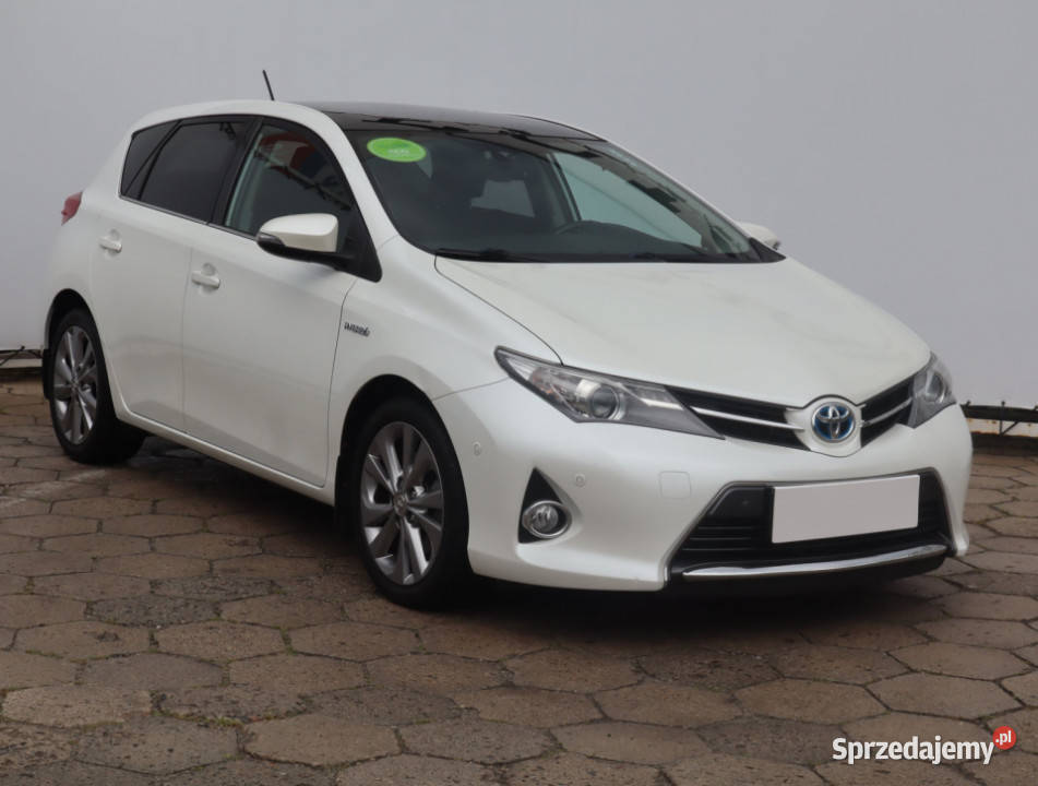 Toyota Auris Hybrid autoalarm Łódź